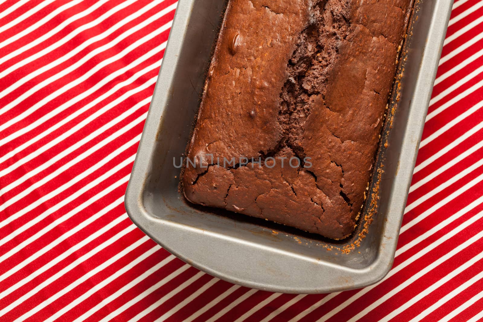 Chocolate Cake by Portokalis