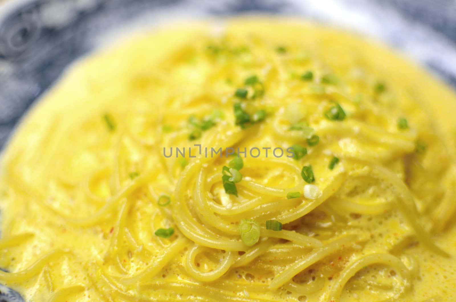 Spaghetti carbonara by pixbox77