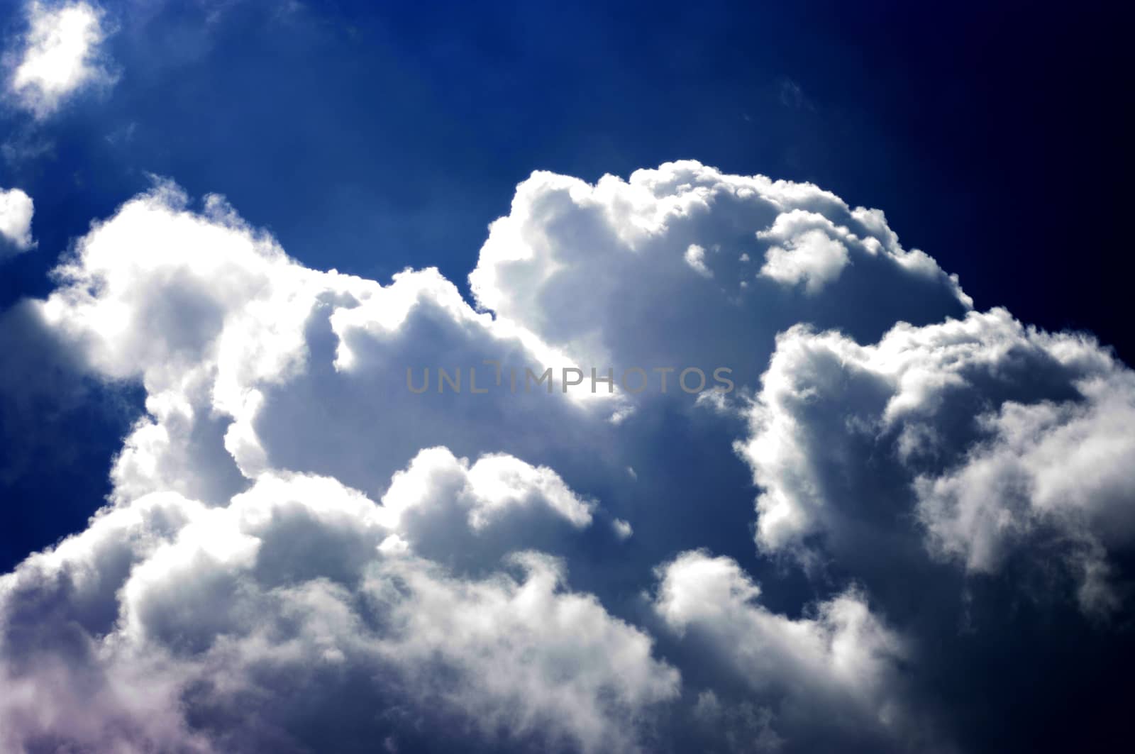 Sun ray with cloud in sky by pixbox77