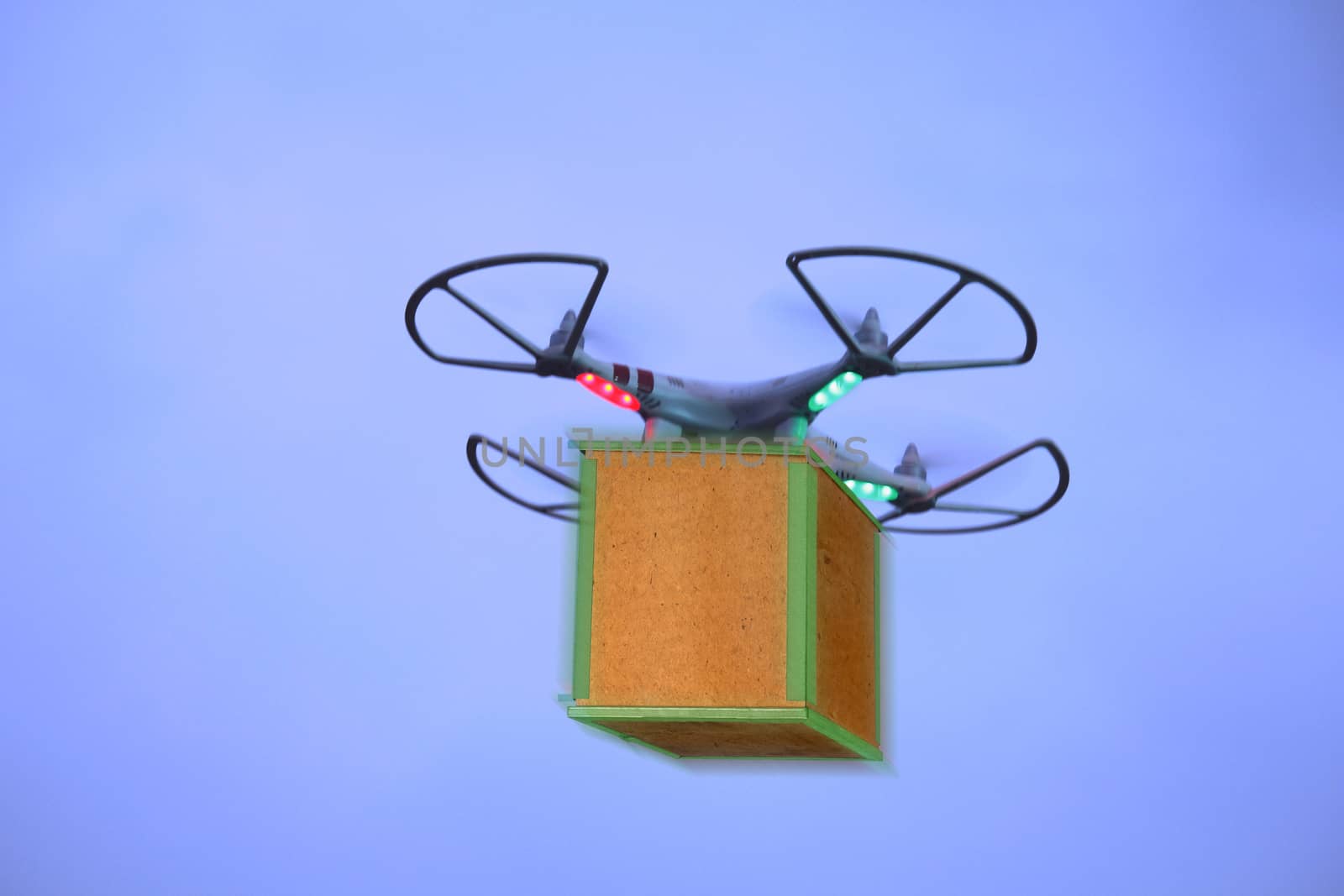 Air drone carrying carton box for fast delivery concept
