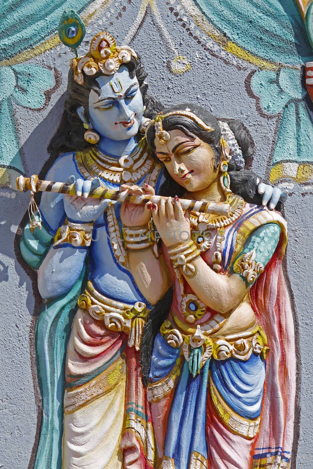 Sculpture of Radha Krishna by yands