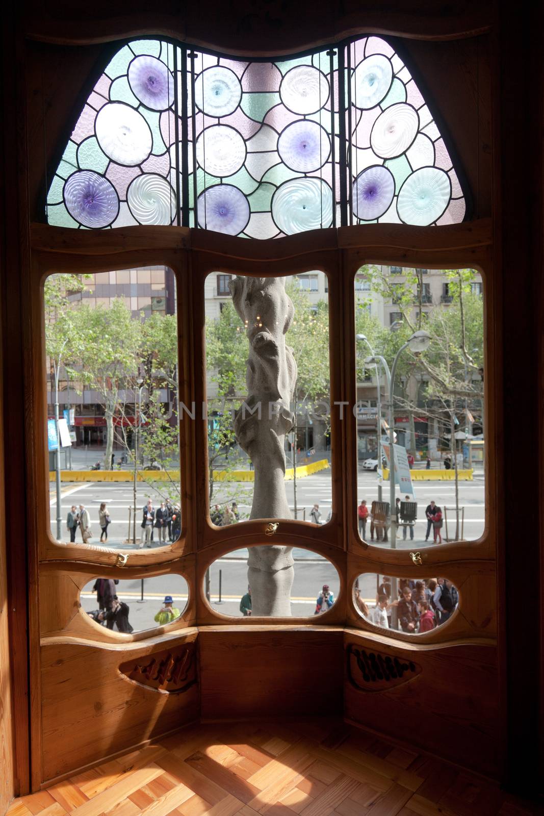 BARCELONA - APRIL 14: The house Casa Battlo (also could the house of bones) designed by Antoni Gaudi with his famous expressionistic style on April 14, 2012 in Barcelona, Spain
