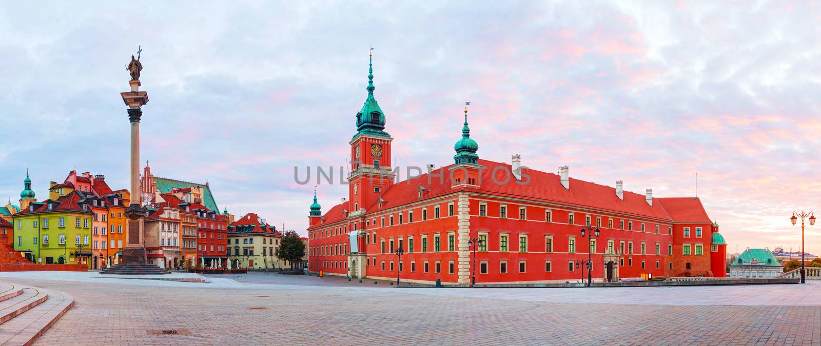 Castle square panorama in Warsaw, Poland early in the morning