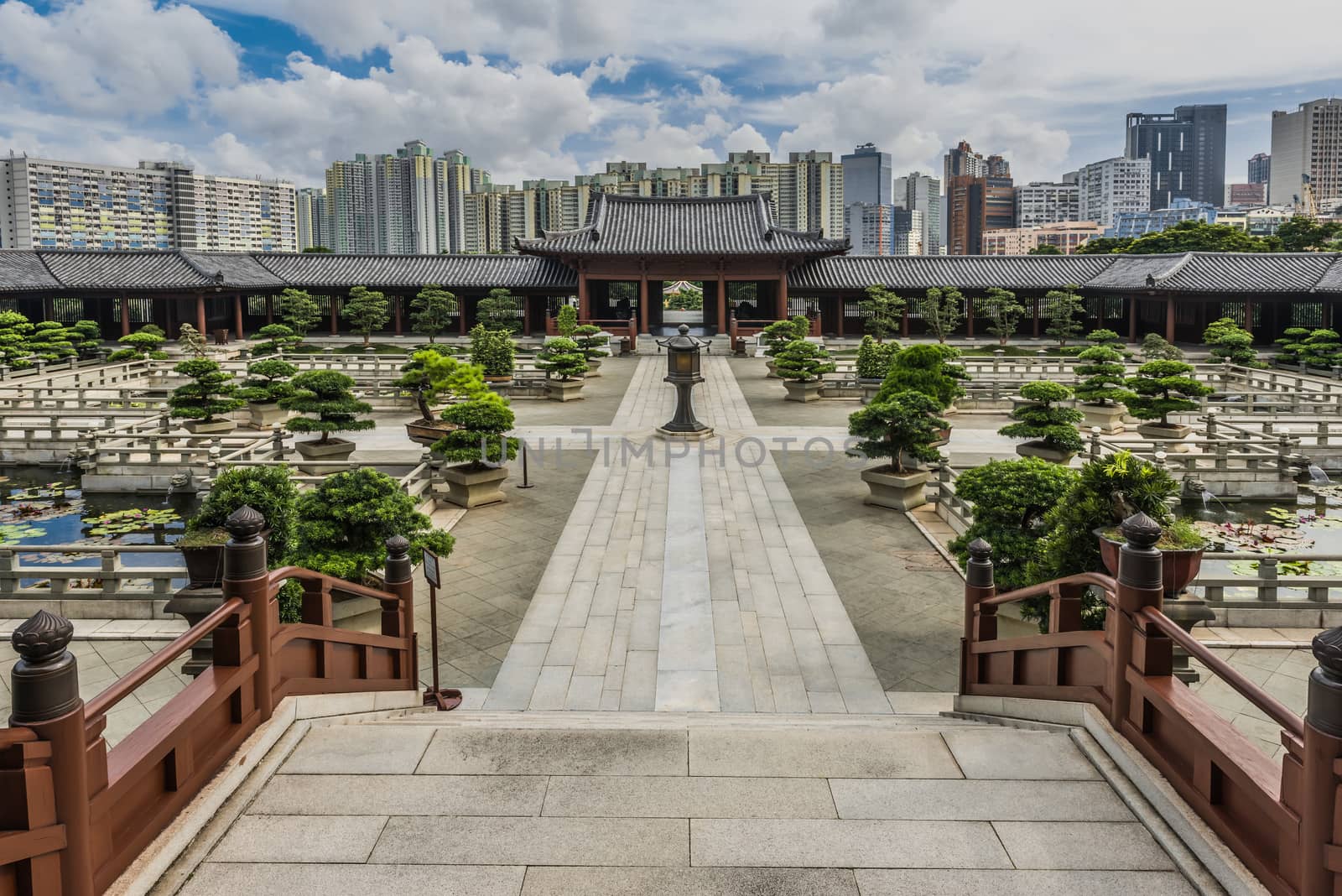 Chi Lin Nunnery courtyard at Kowloon in Hong Kong