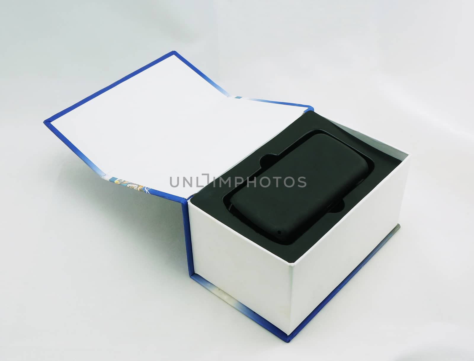 Package box for mobile phone  by ninun