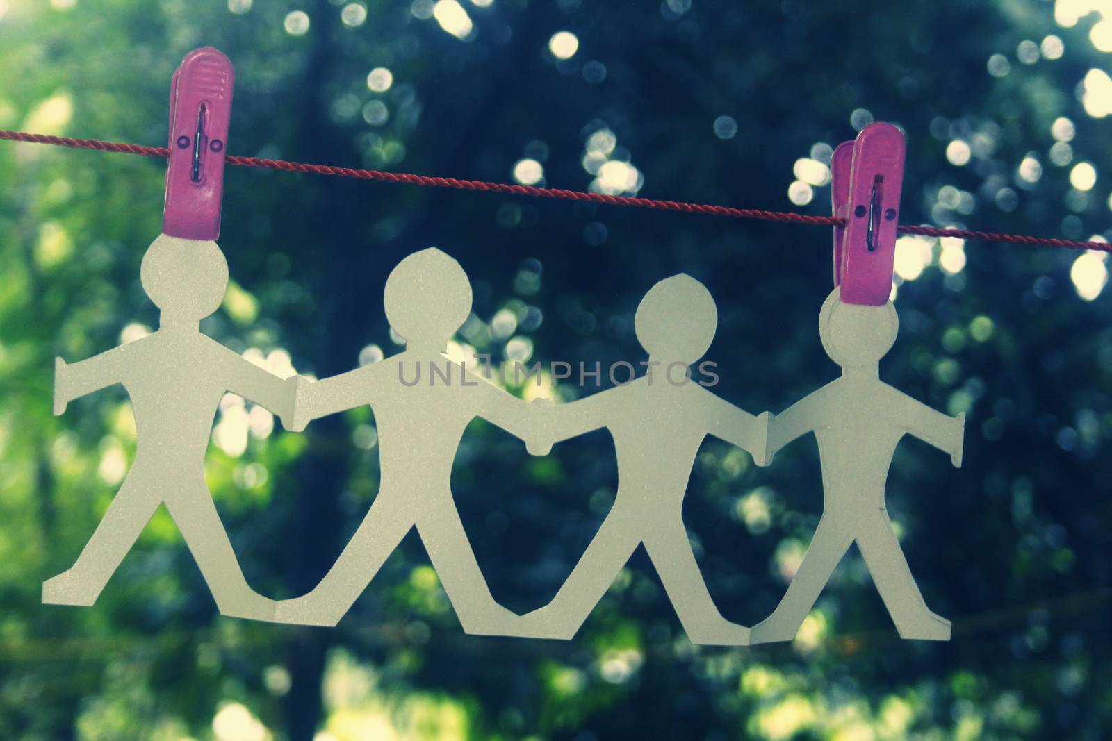 Paper People Chain Hanging