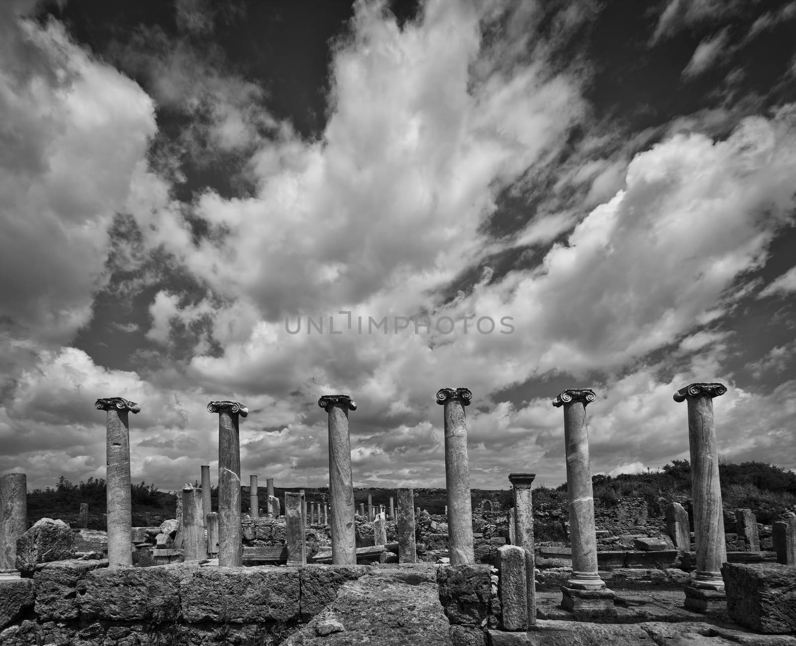 Clouds Over Perga Ruins in Monotone by Creatista
