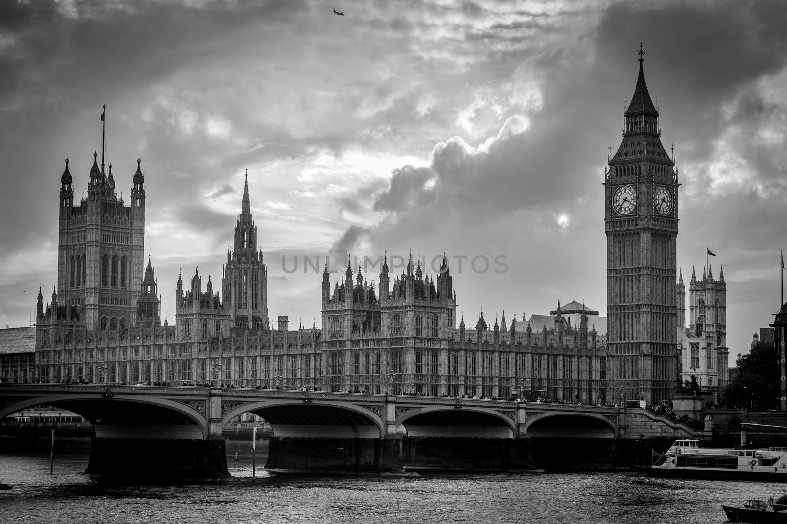 Houses of Parliament and Big Ben in London, UK