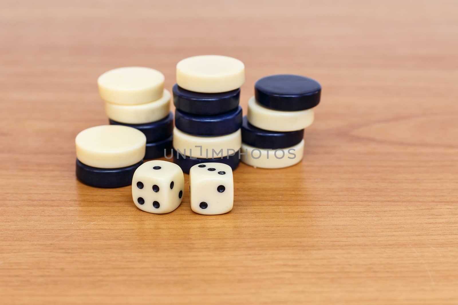 Backgammon set with dice