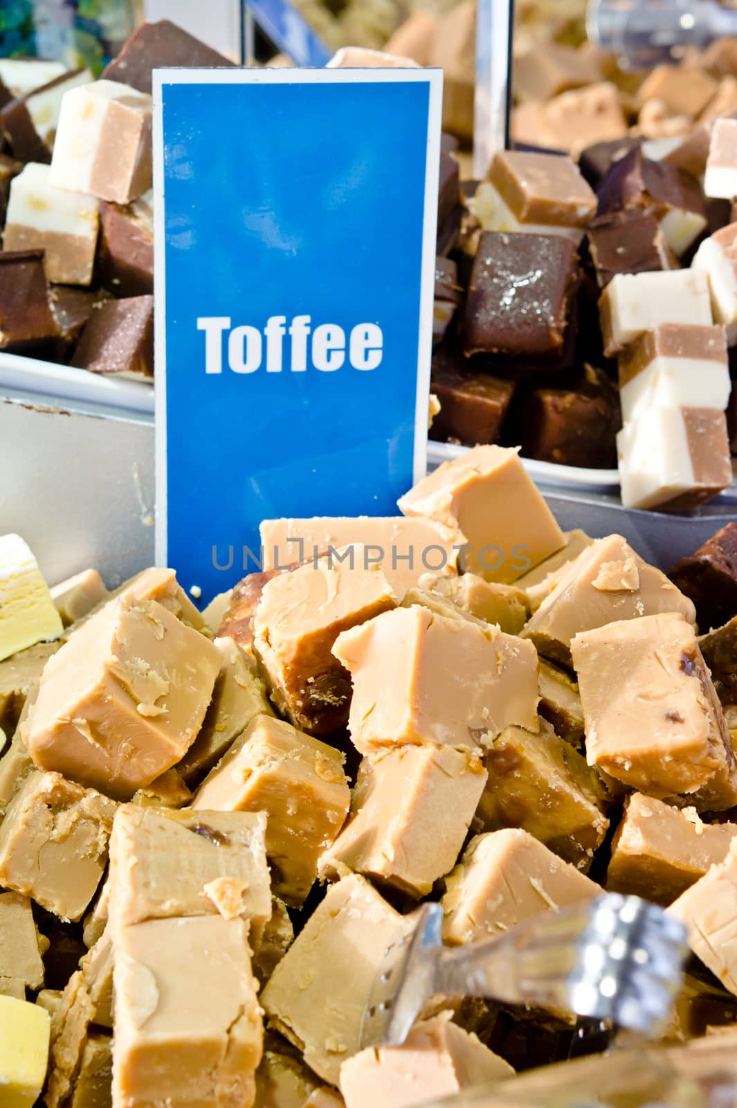 Display of toffee flavored fudge sweets at a market