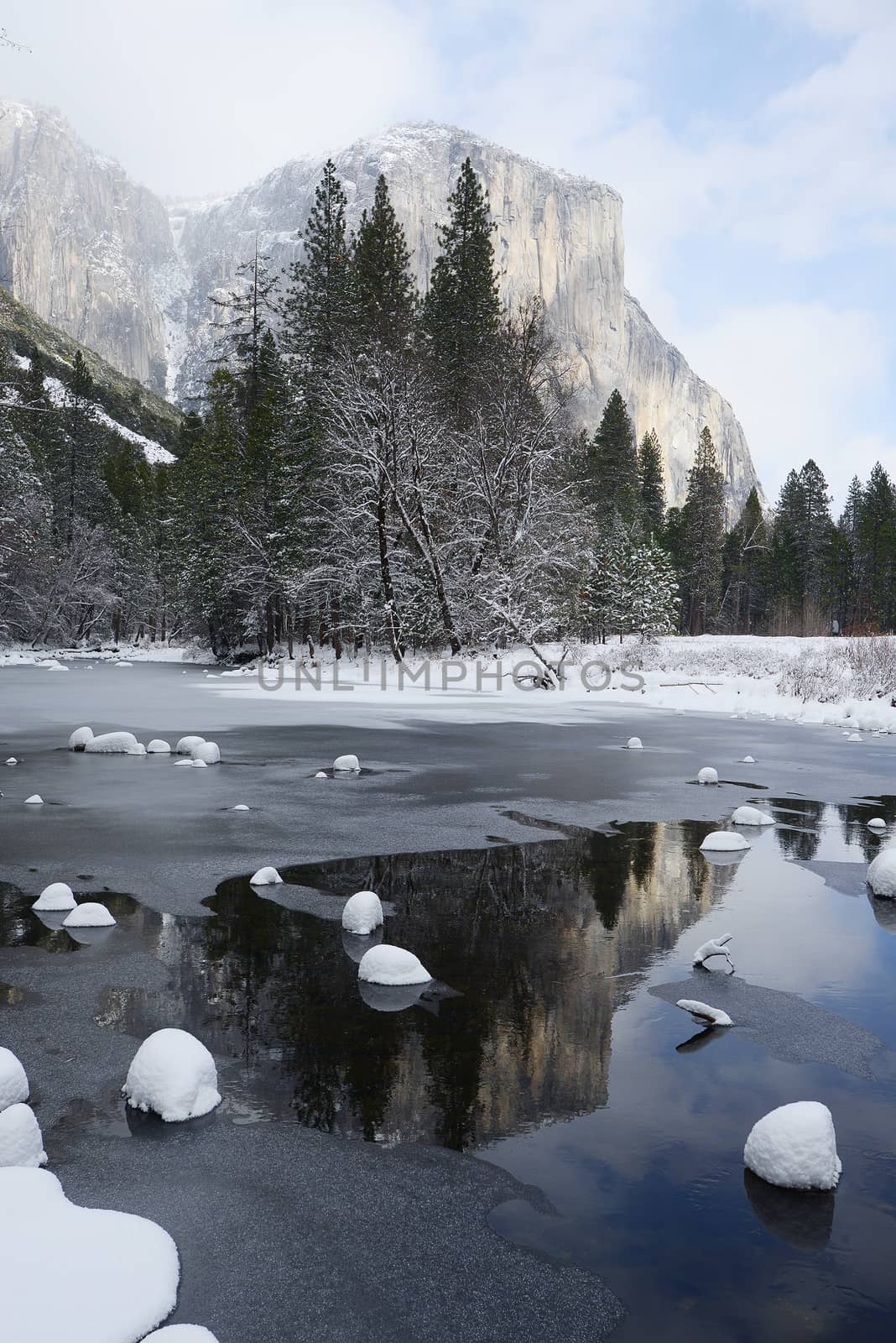 valley view at yosemite national park with fresh snow after winter storm
