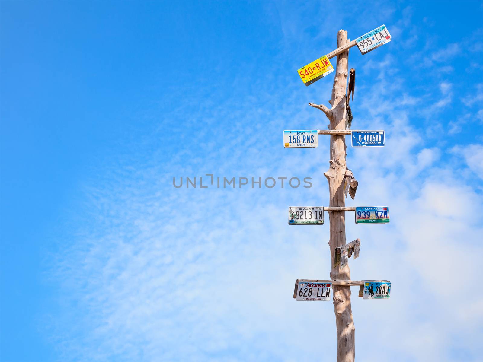 travel traffic sign for USA on blue sky by FrameAngel