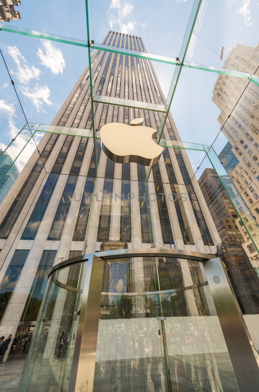 NEW YORK CITY - MAY 14, 2013: Apple Store on the Fifth Avenue. Apple has more than 400 retail stores in 14 countries.