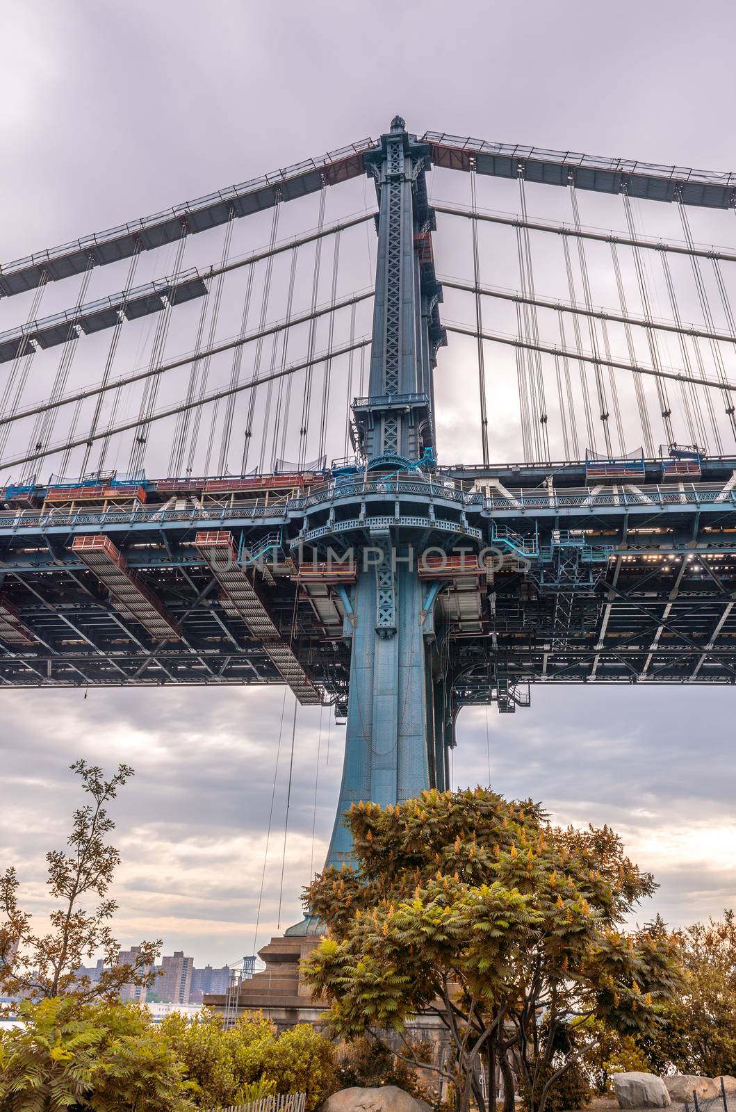 Perspective view of Manhattan Bridge in New York by jovannig