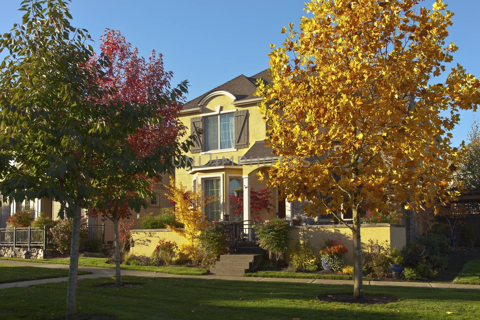Family home and Autumn colors in Wilsonville Oregon.