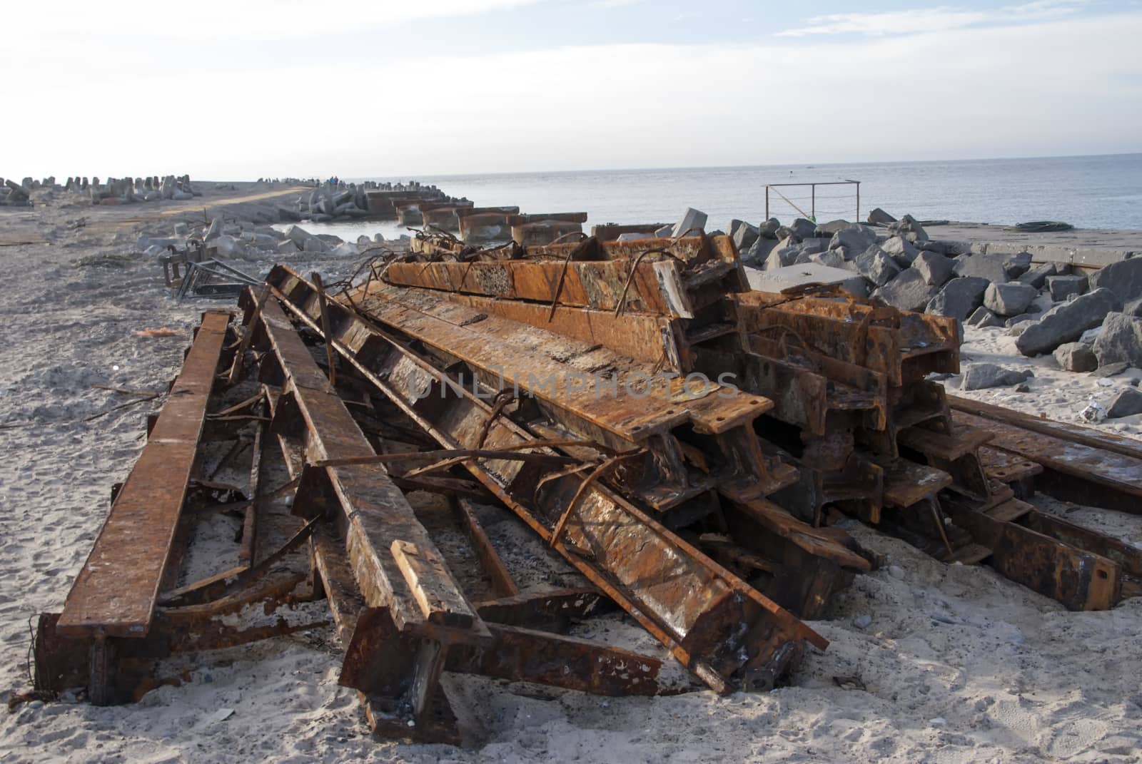 Old rusty steel beams by Fr@nk