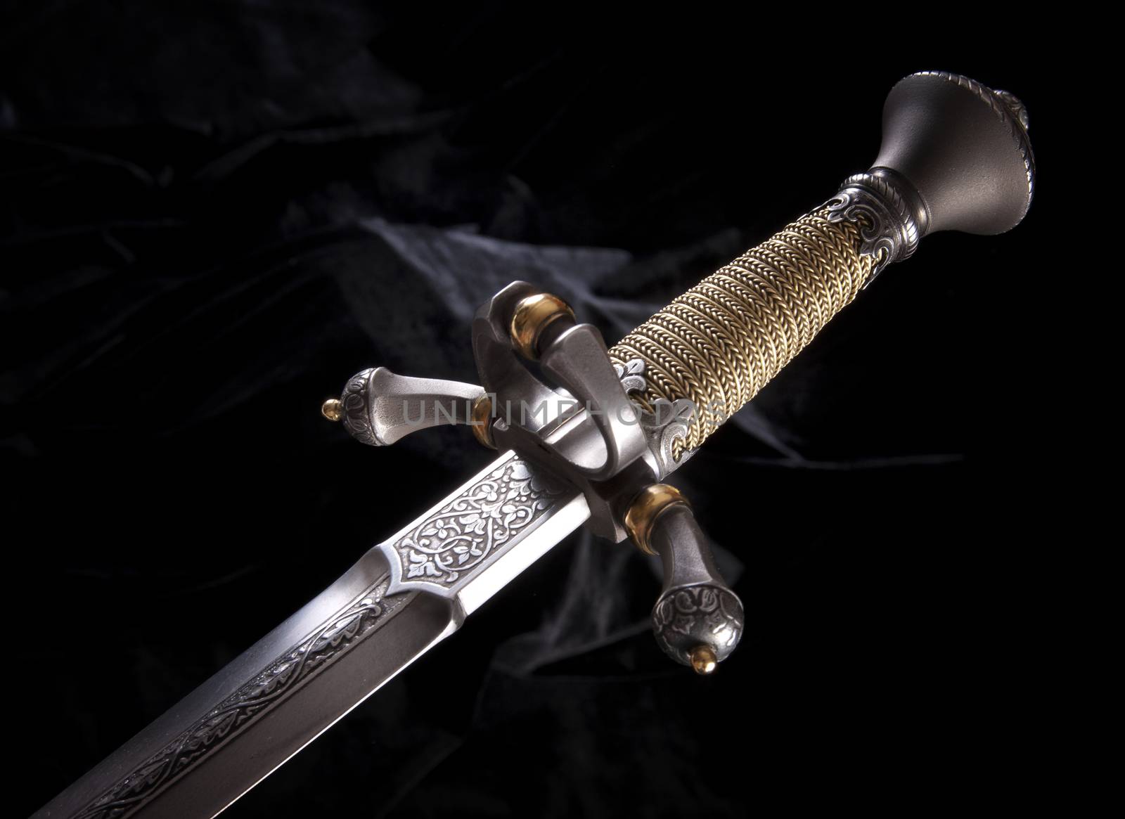 smart dagger of the medieval soldier. It was used for hunting