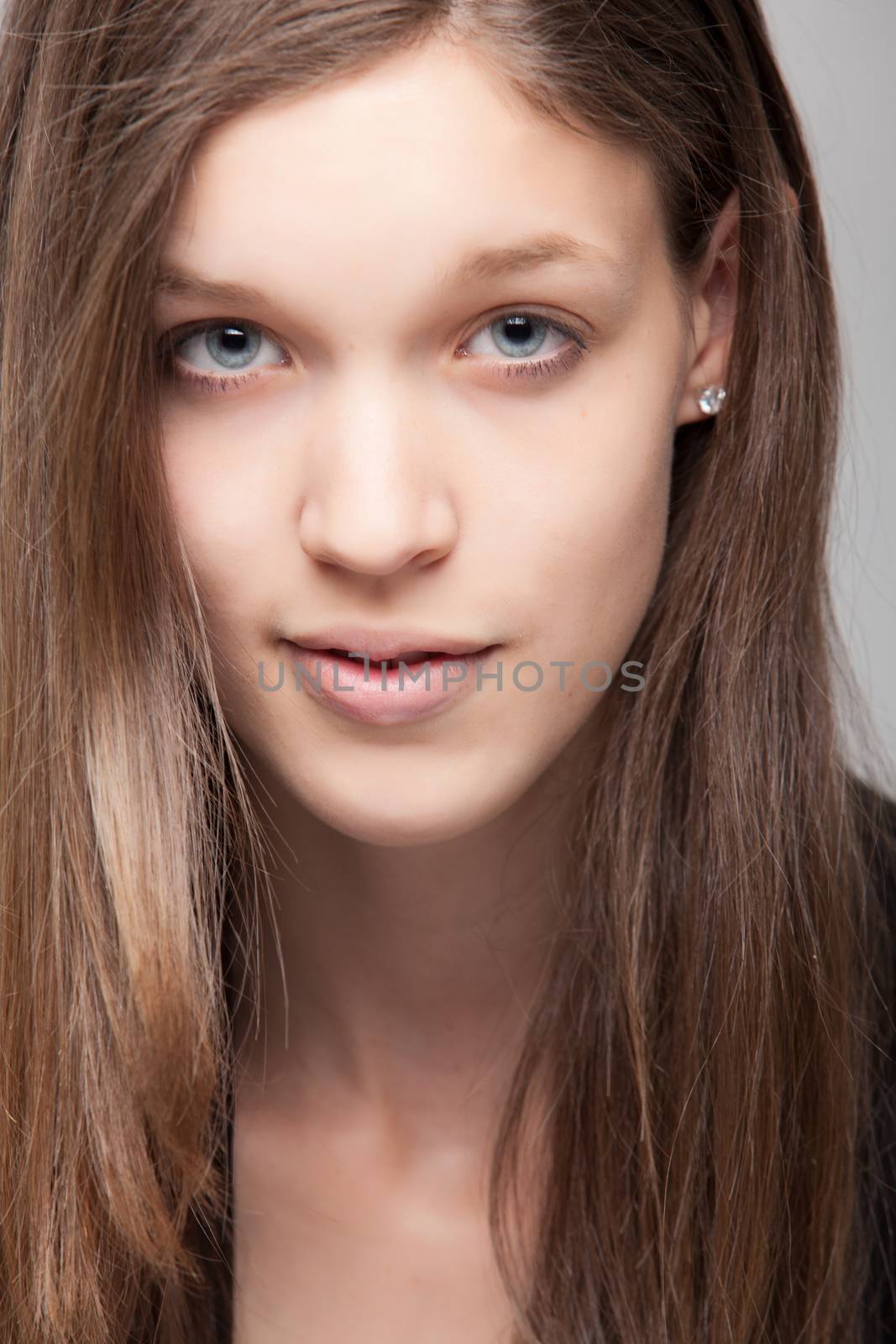 Young pretty woman photographed in the studio