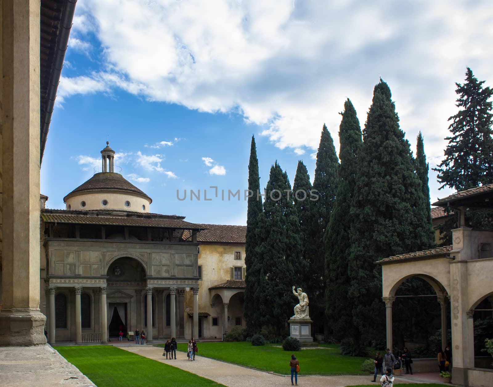 The chapel of the crazy jewel of Renaissance architecture of Brunelleschi in Italy