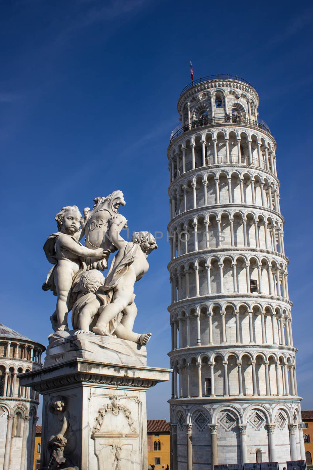 Pisa, place of miracles: the leaning tower and the cathedral baptistery