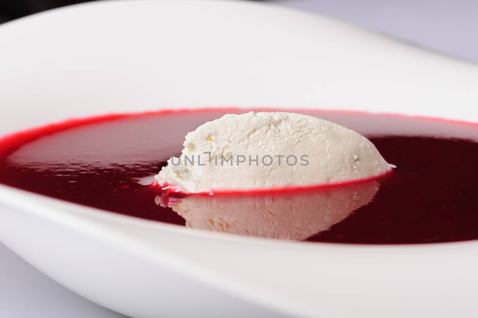 Raspberry soup with mascarpone by starush