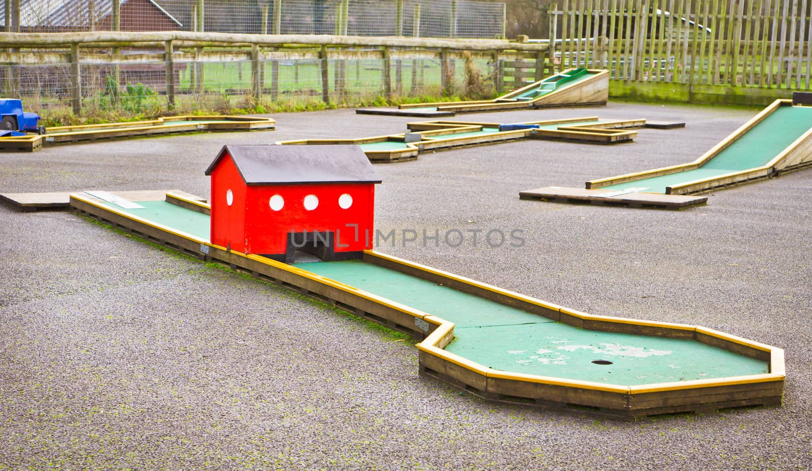 An empty mini golf circuit