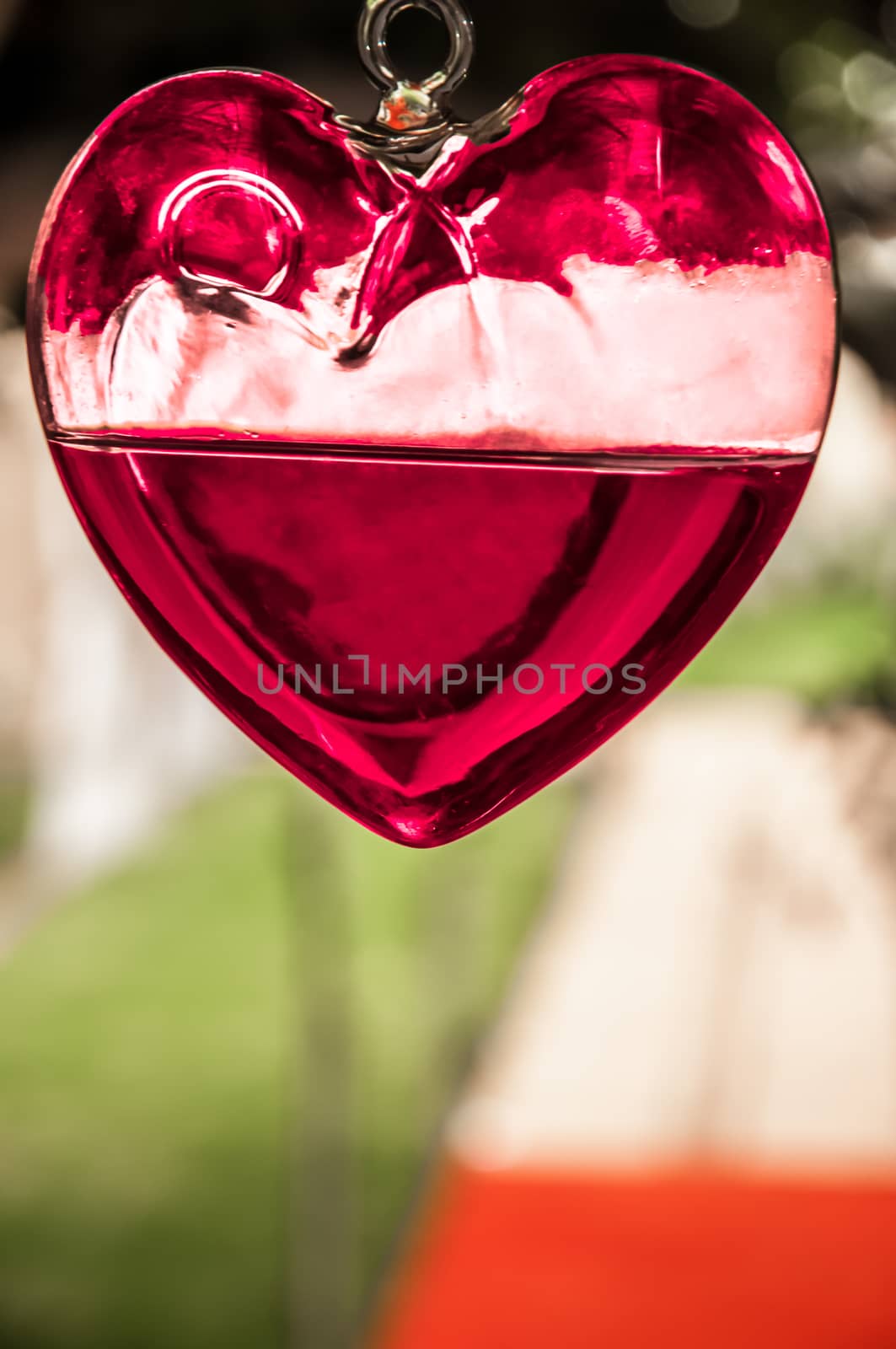 Hanging Heart of Glass by JFJacobsz