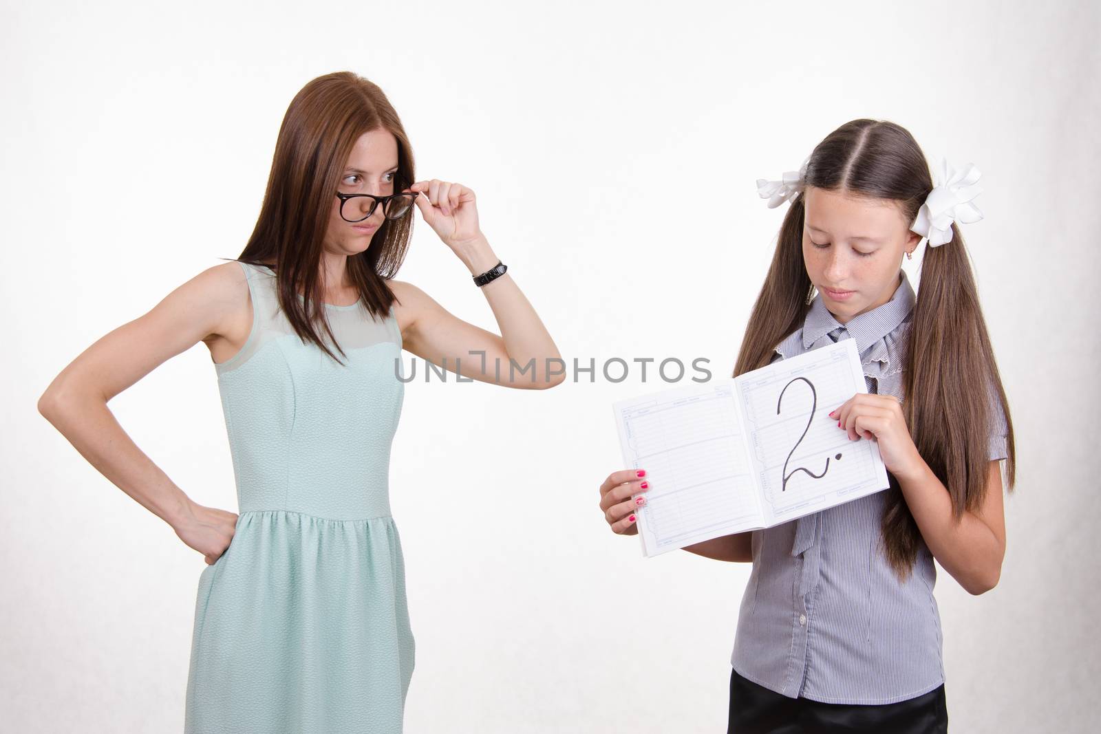 The teacher once again delivered a deuce poor student
