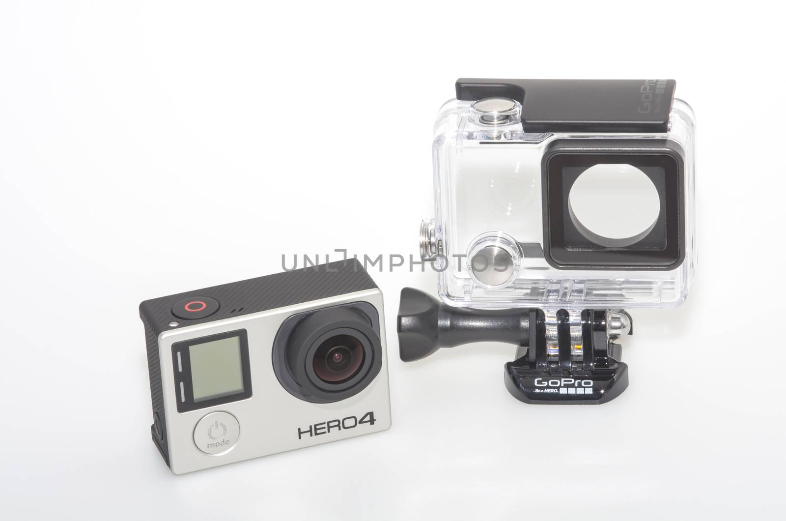 GoPro 4 and submersible housing by savcoco
