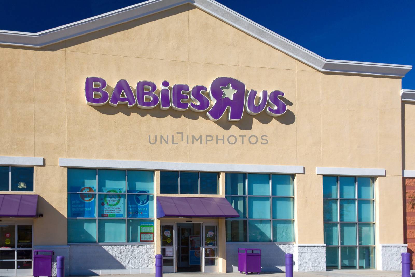 Babies "R" Us Store Exterior by wolterk