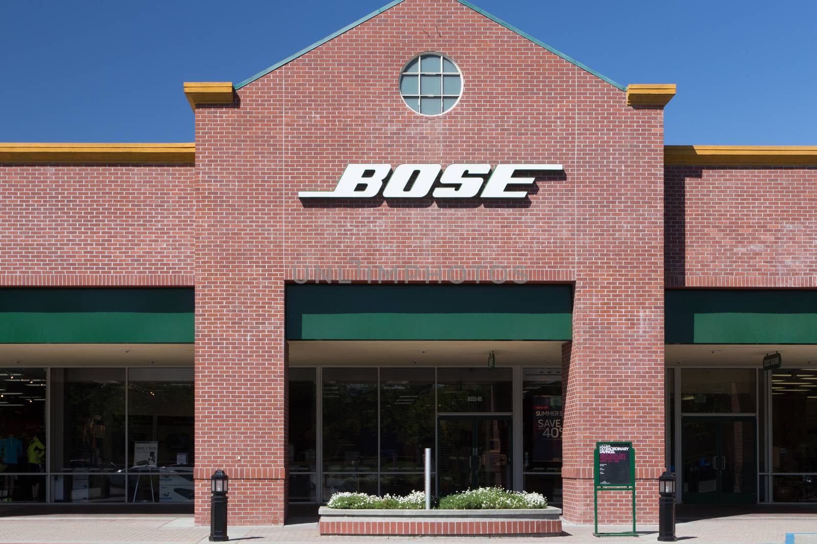 GILROY, CA/USA - MAY 26, 2014: Bose store exterior. Bose is an American corporation specializing in audio equipment, loudspeakers, noise-cancelling headsets, and automotive sound systems.