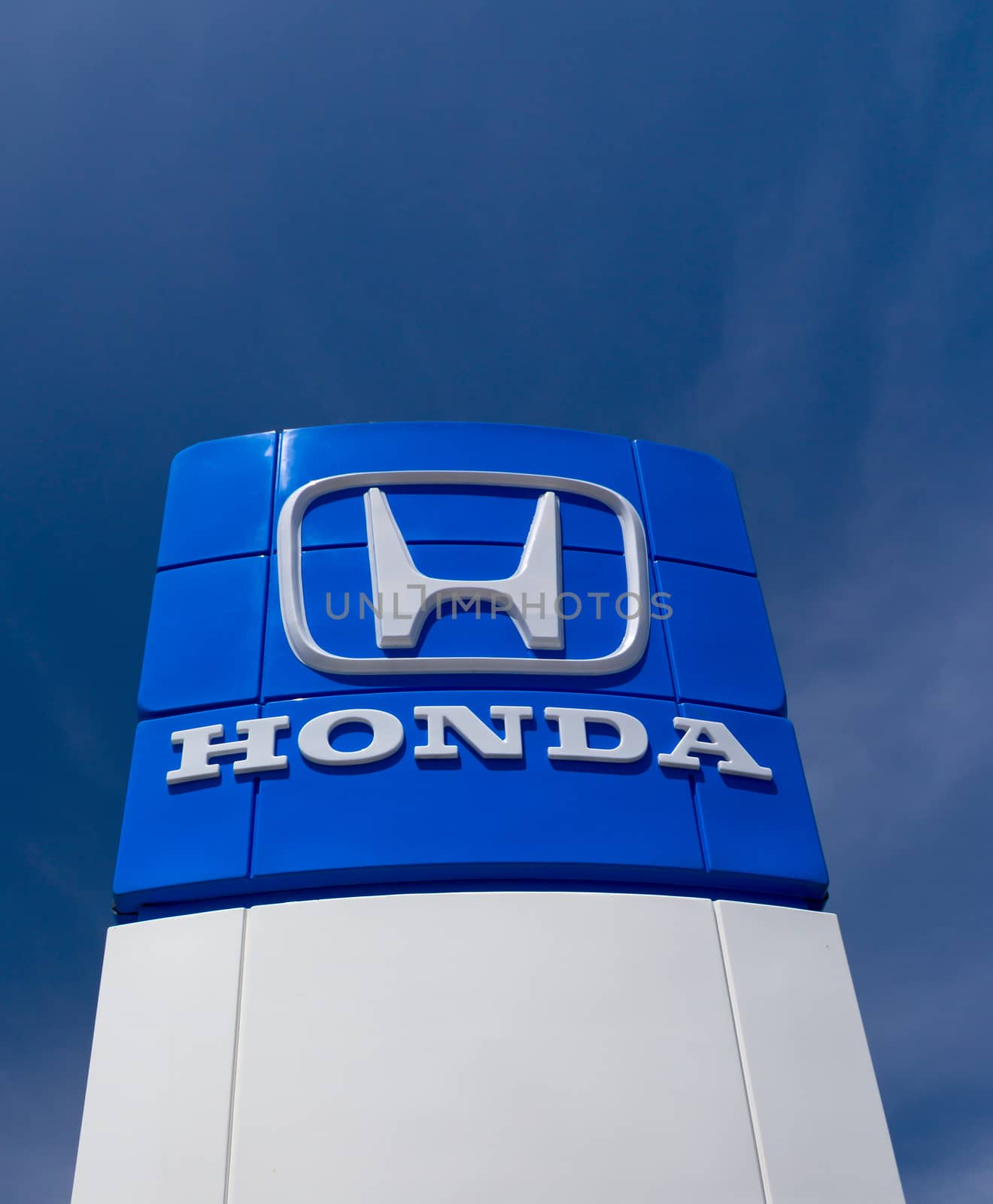Honda Autombile Dealership Sign by wolterk