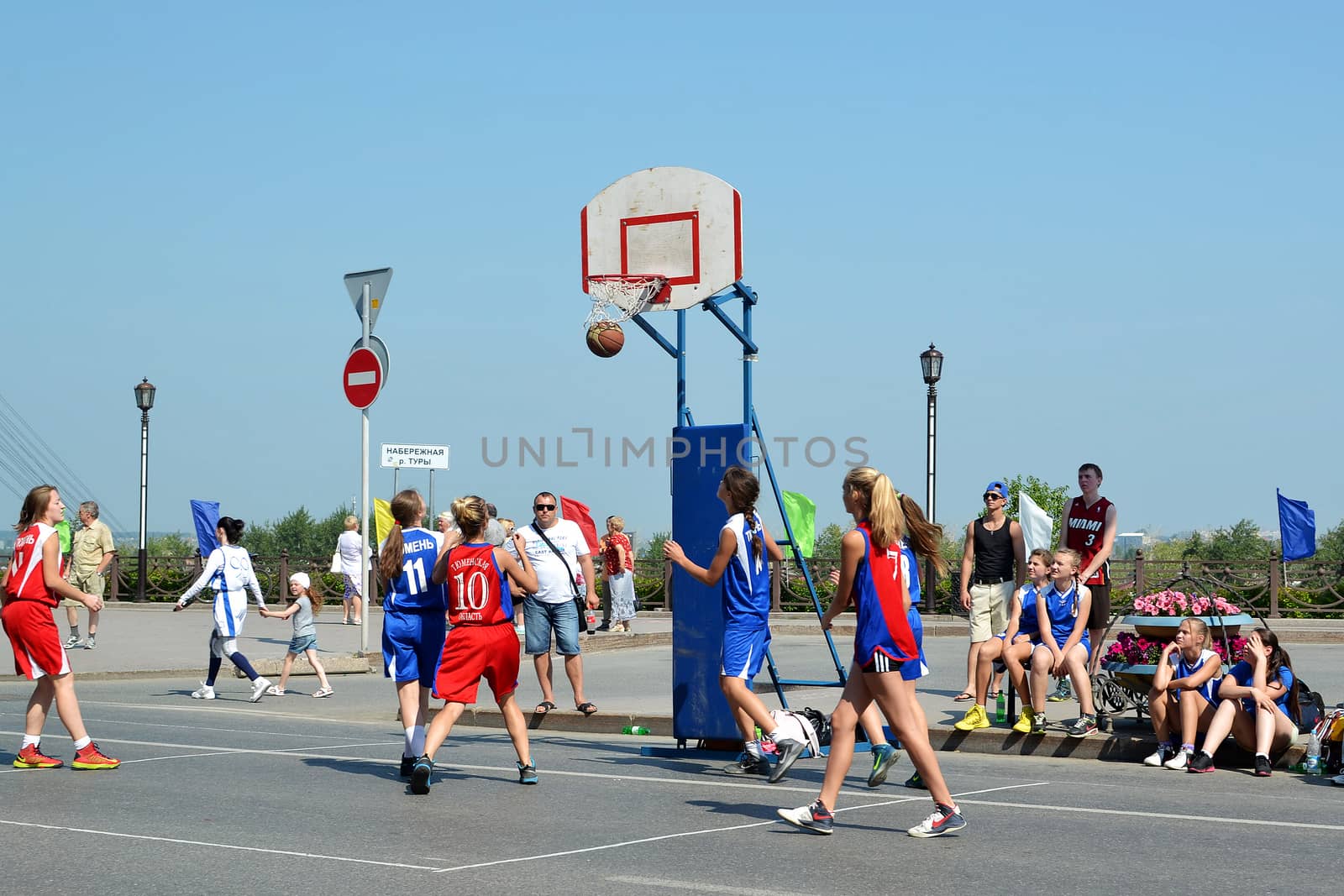 Street basketball among women's teams on the street in Tyumen, Russia