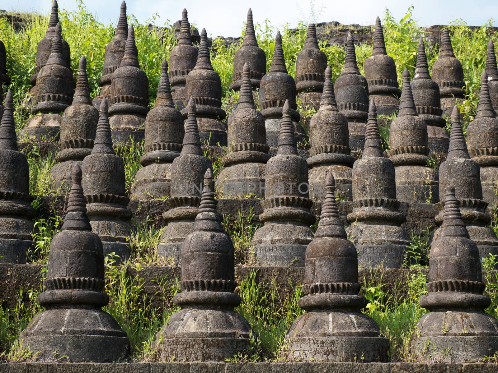Detail of the Koe-thaung Temple, the temple of the 90,000 Buddhas, built by King Min Dikkha during the years 1554-1556 in Mrauk U, Rakhin State in Myanmar.