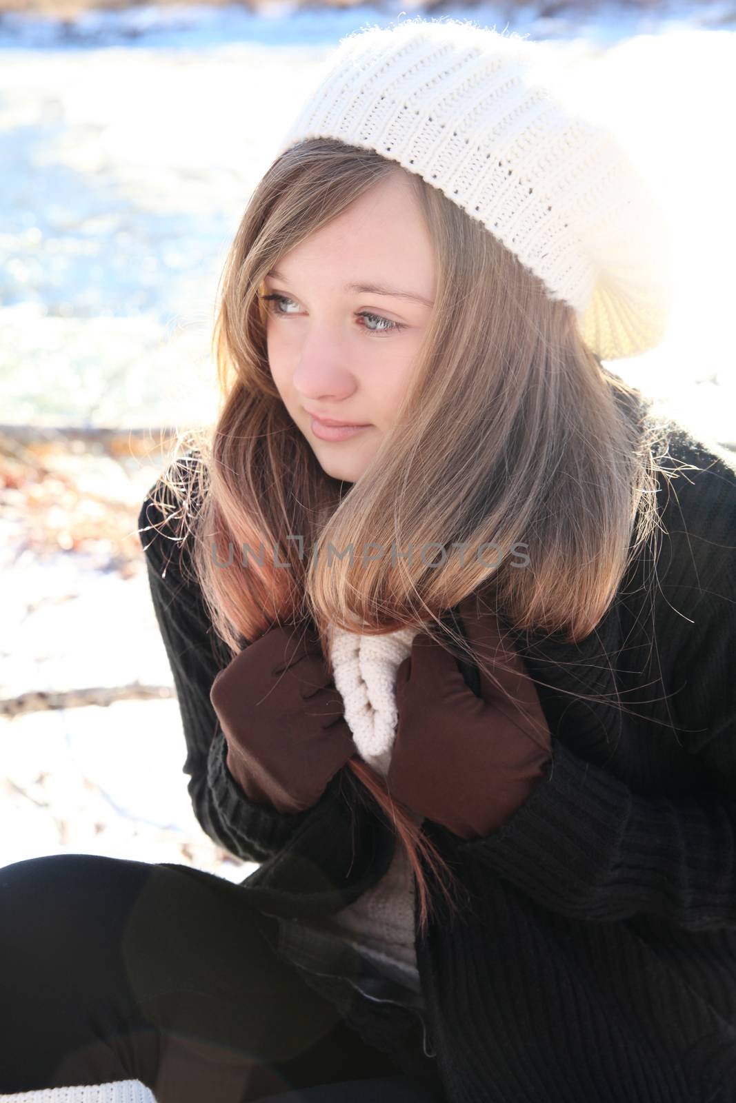 Winter teen by vanell
