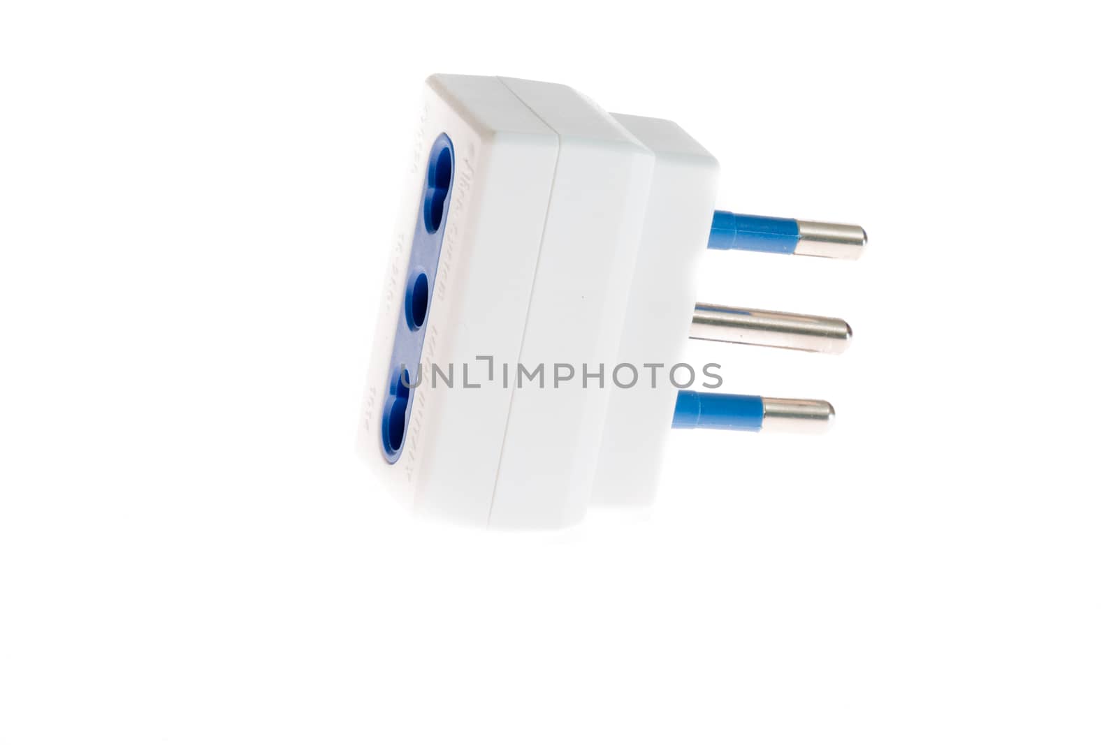 Withe Italian plug 16 ampere and adapter