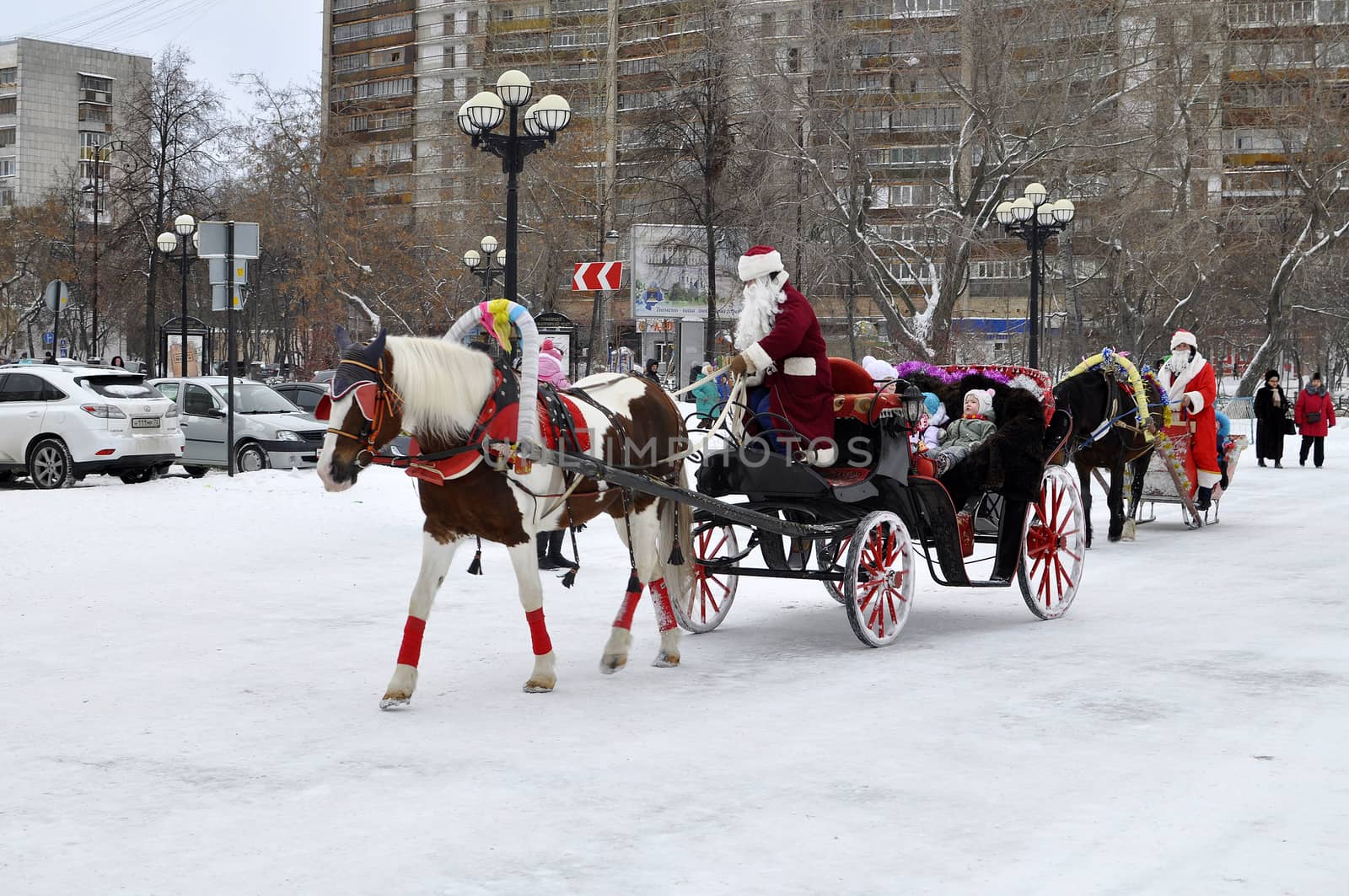 Festive drivings in the carriage with Father Frost