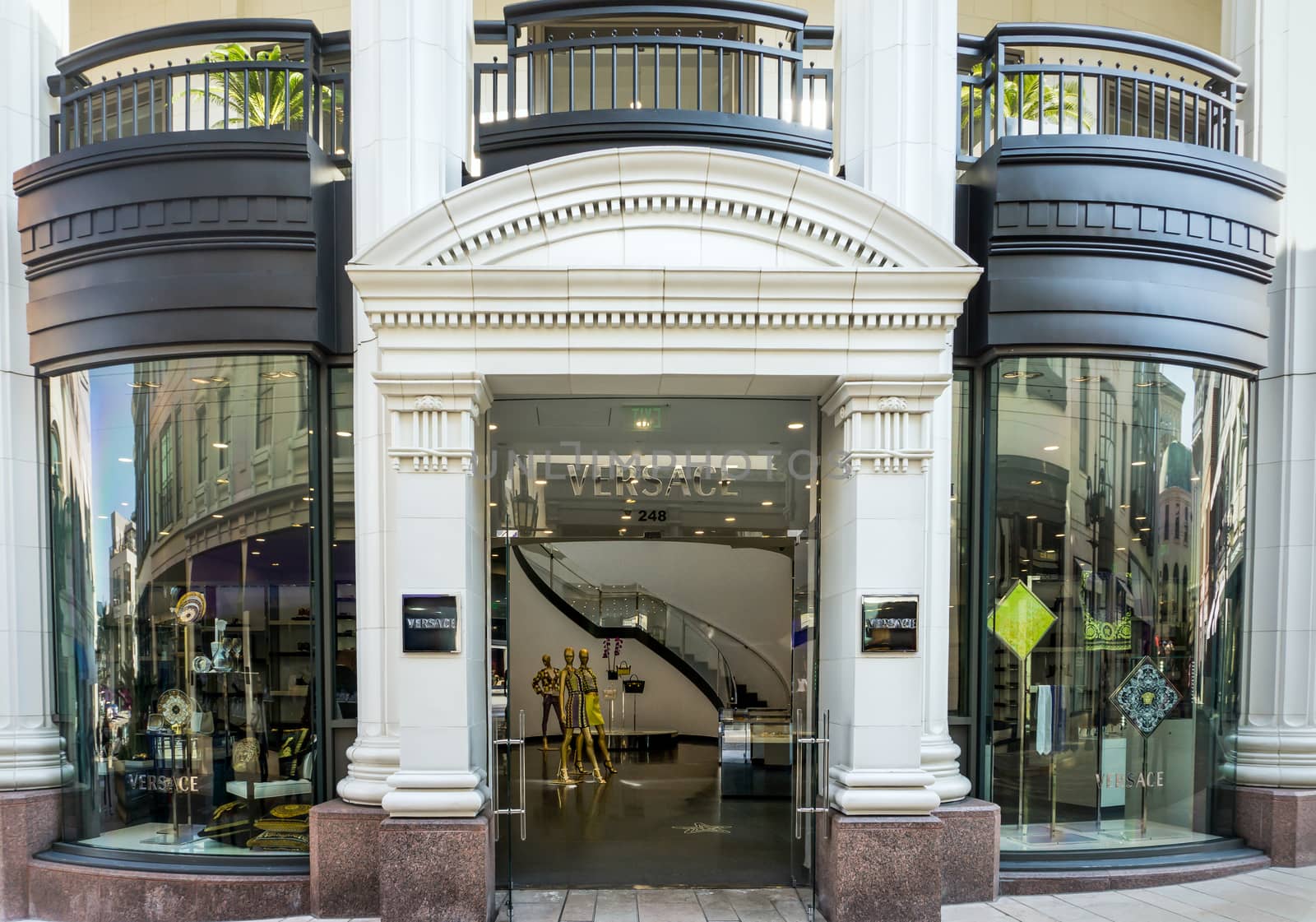 Versace Retail Store Exterior by wolterk
