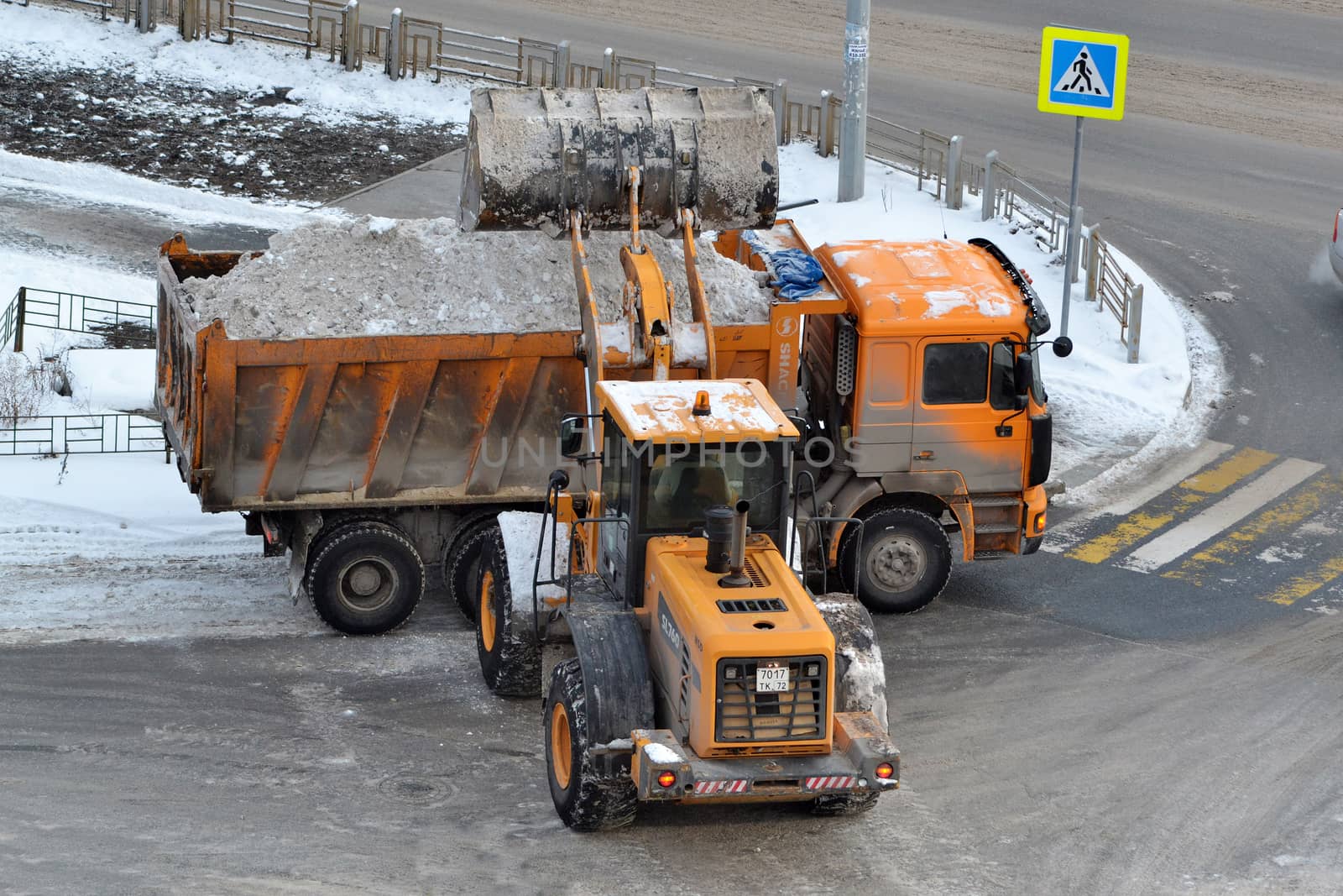 Cleaning of snow by means of special equipment