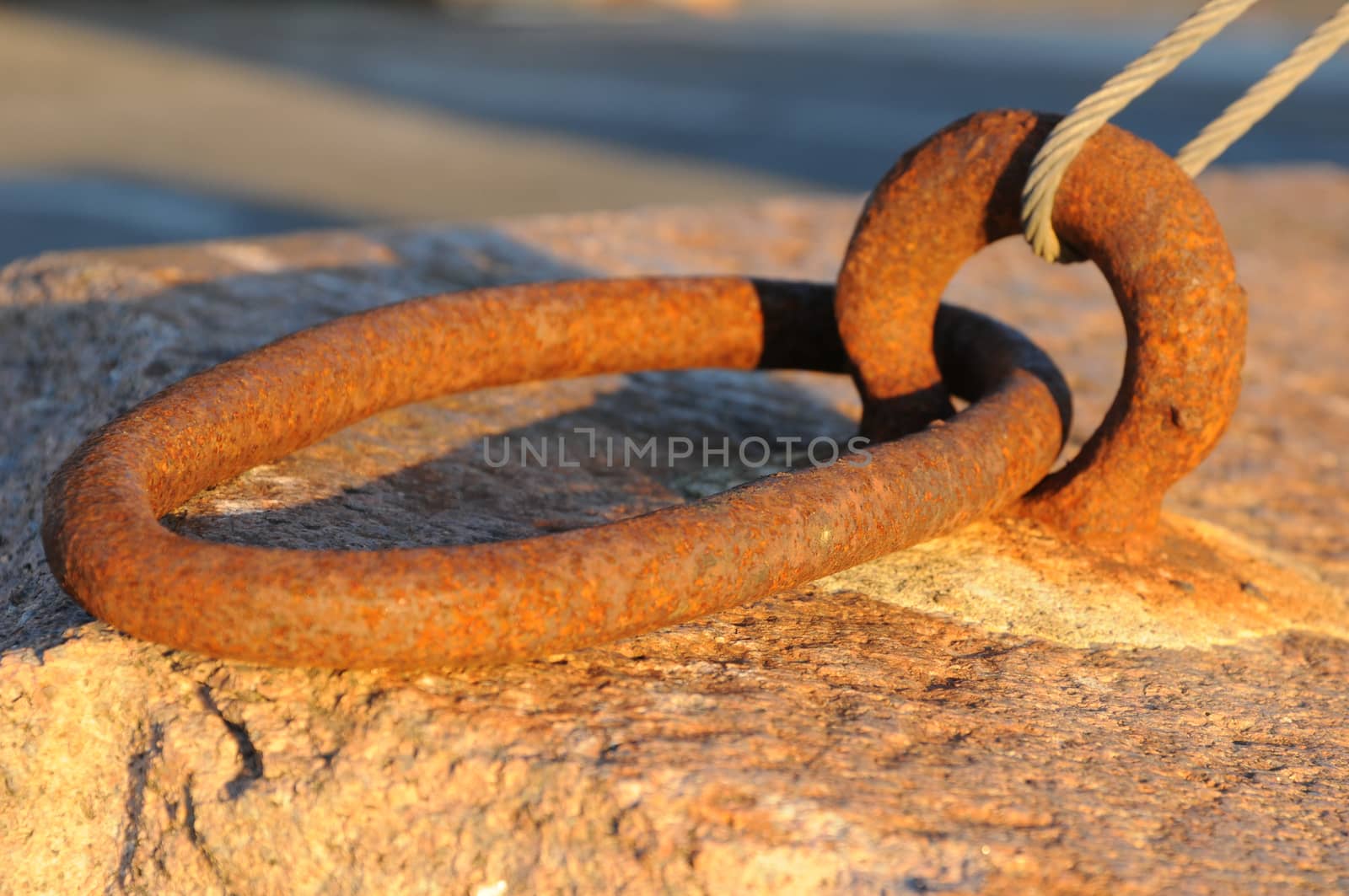 Rusty mooring ensuring a brew