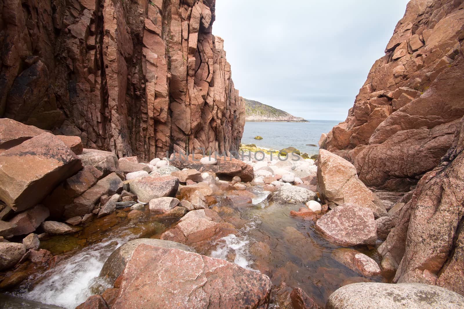  river flows into  Barents Sea by max51288