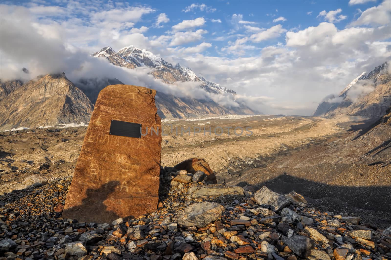 Glacier in Kyrgyzstan by MichalKnitl