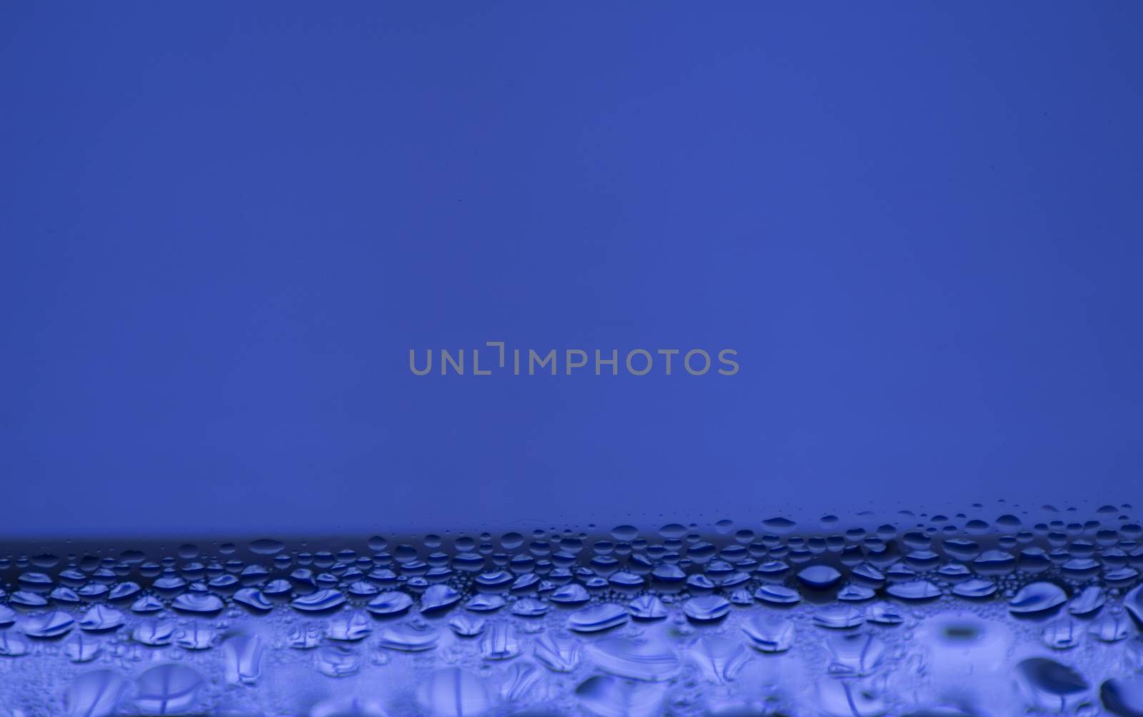 Blue water drops by gema_ibarra