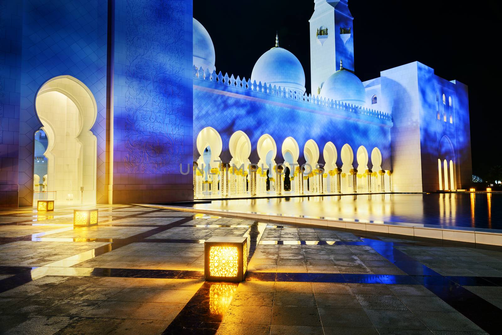 Abu Dhabi Sheikh Zayed White Mosque