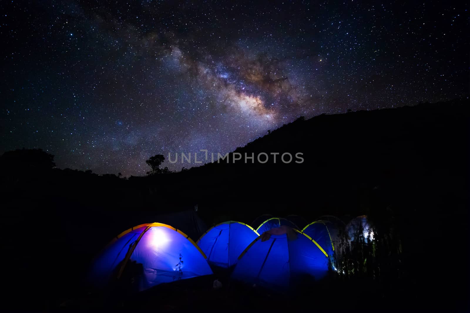 Wide field long exposure photo of the Milky Way.