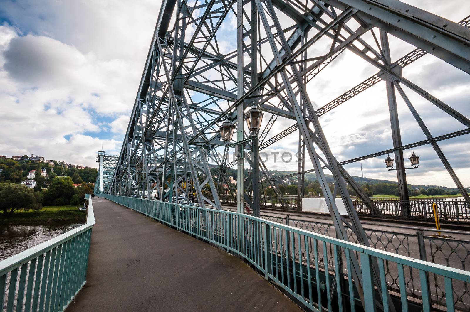 bridge crossing the Elbe called Blaues Wunder in Dresden