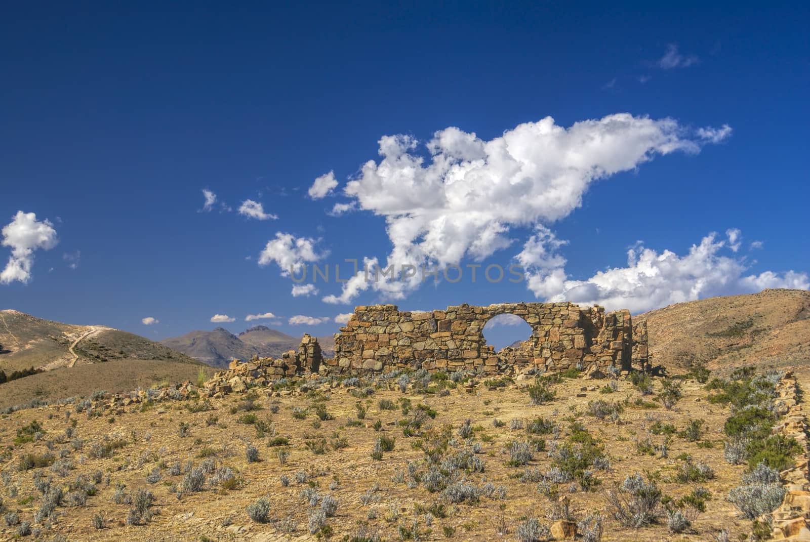 Scenic ruins of house on Isla del Sol, island on lake Titicaca in Bolivia