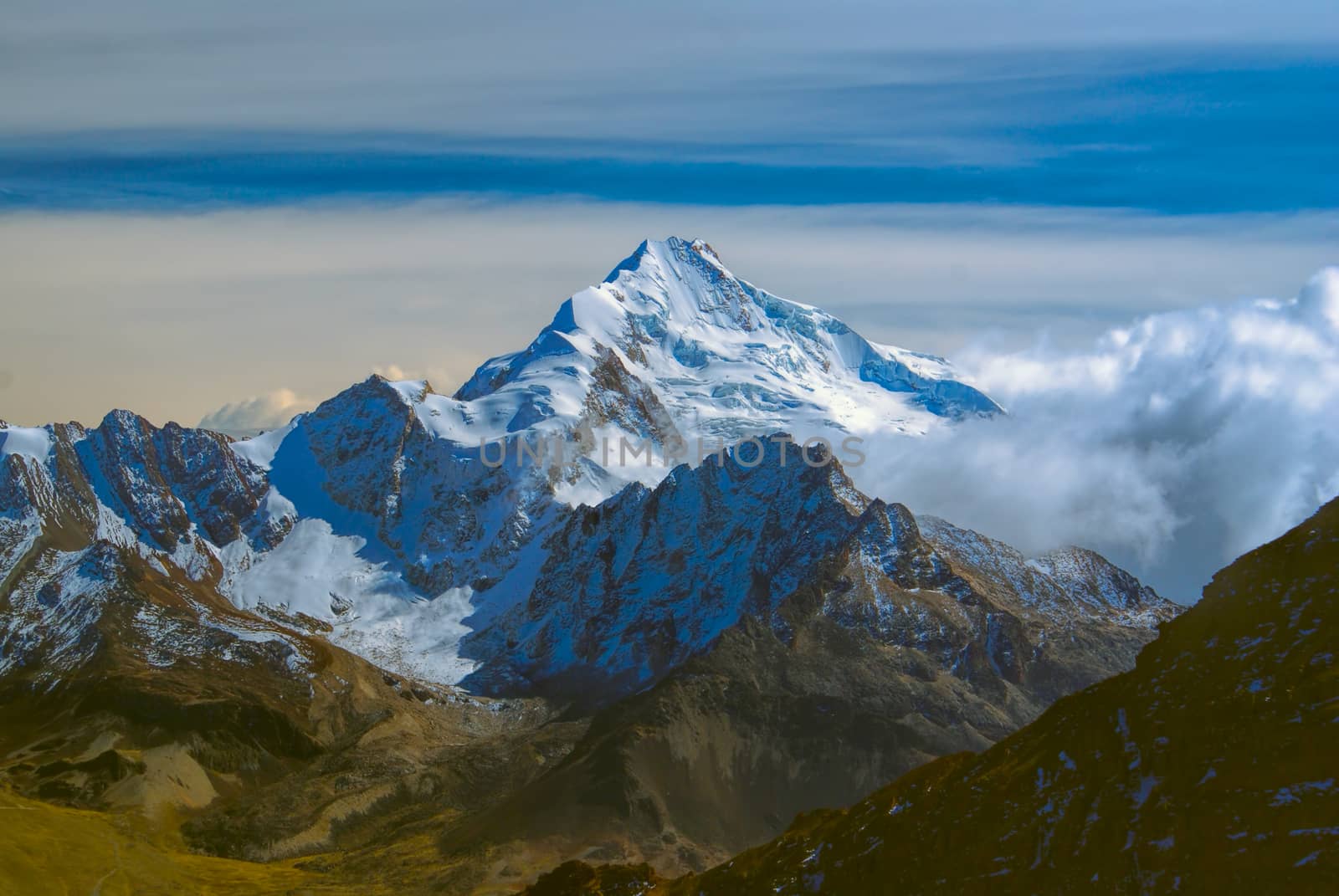 Scenic view of mountains from Chacaltaya in south american Andes