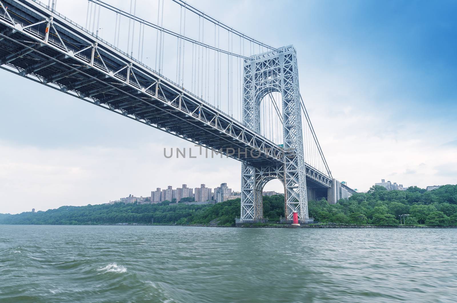 George Washington Bridge, New York City by jovannig