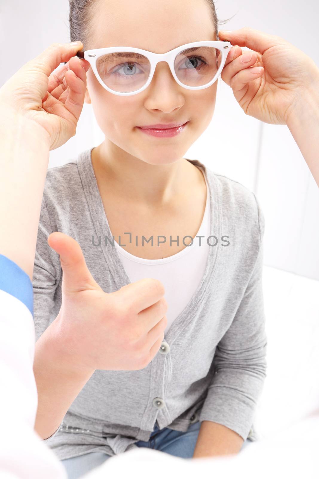 Child an ophthalmologist by robert_przybysz